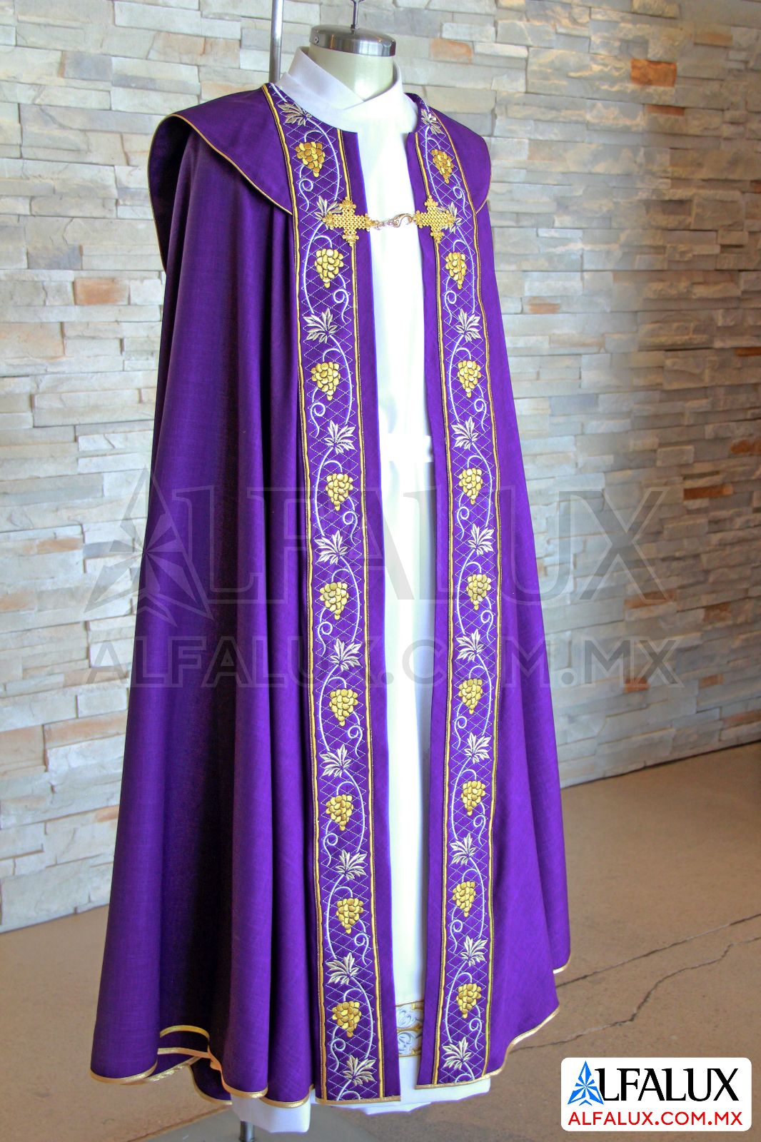 03 UVAS Capa Pluvial Alfalux Morado 93 (4)